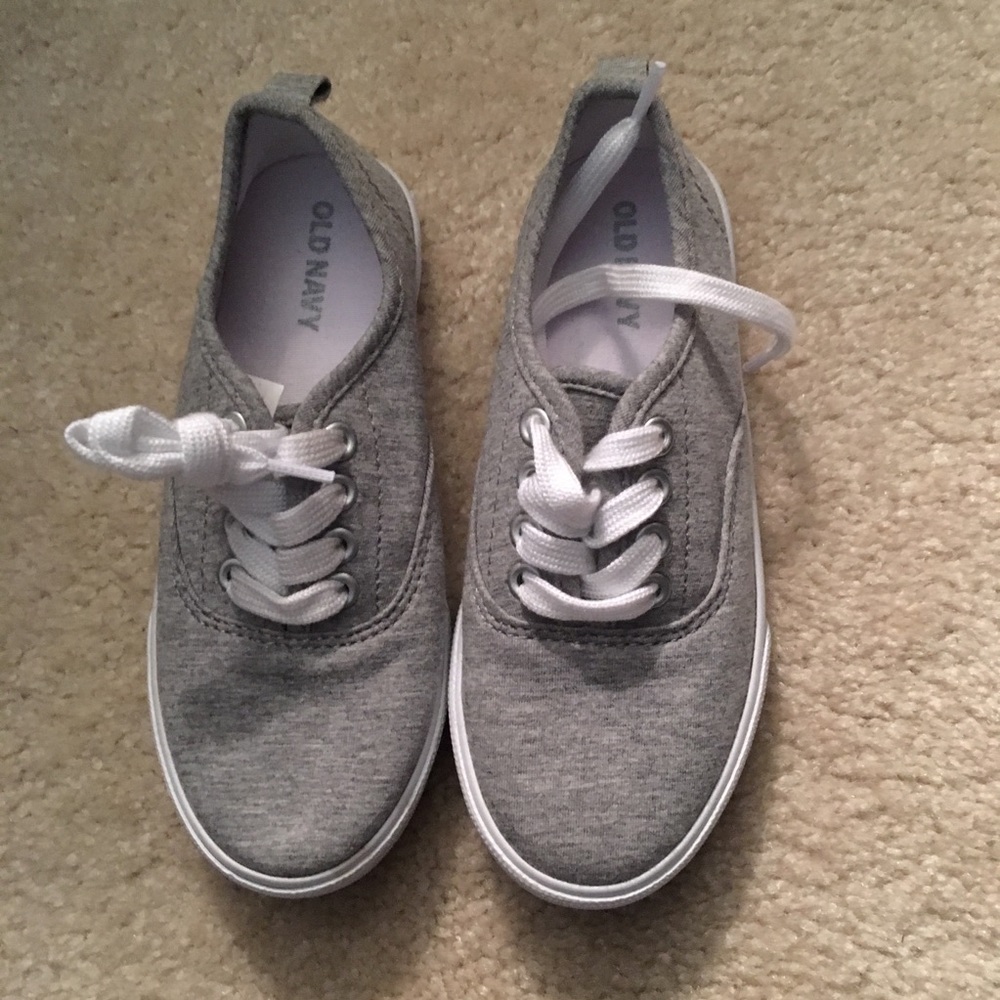 NWOT Gray Old Navy Sneakers